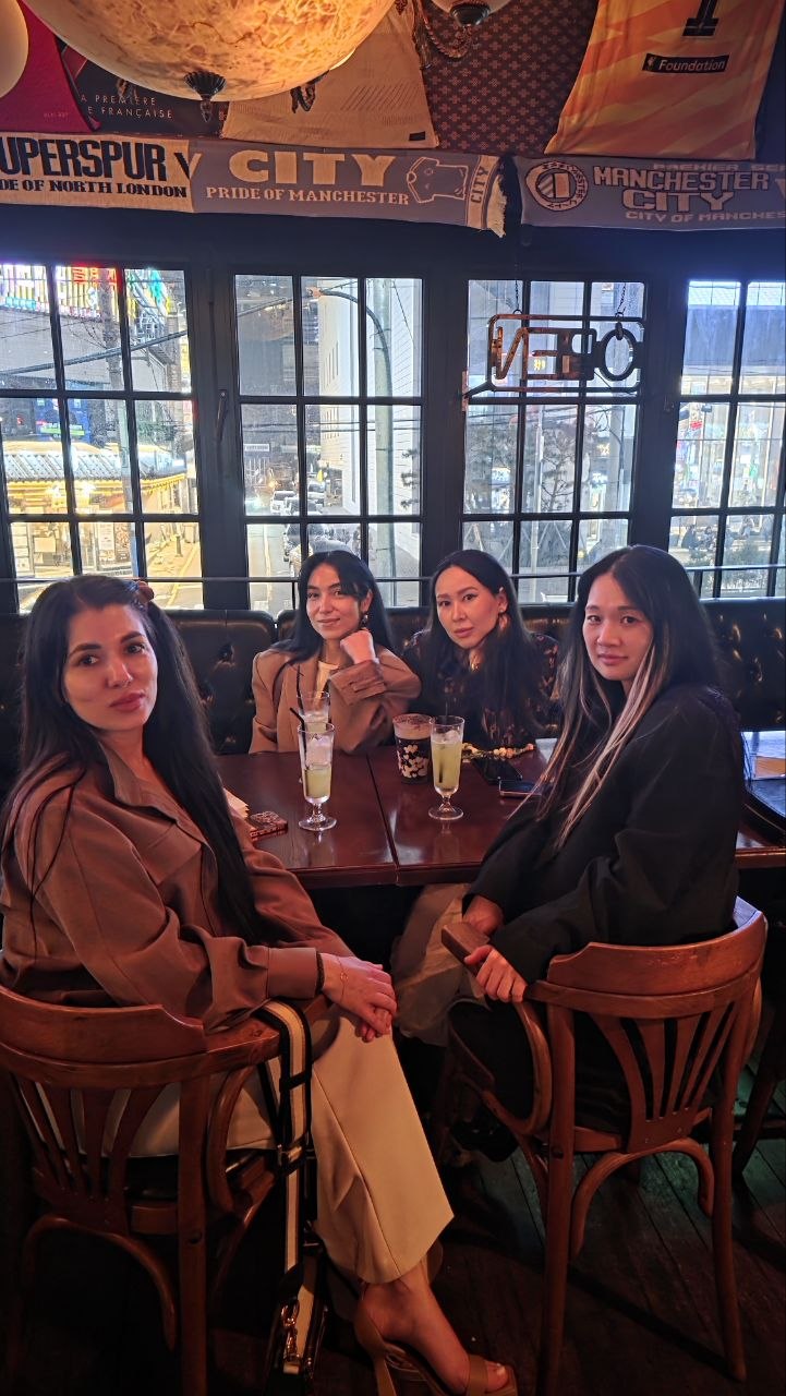 Гости концерта в баре